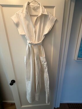 Julia Amory White Cotton Dress with Belt